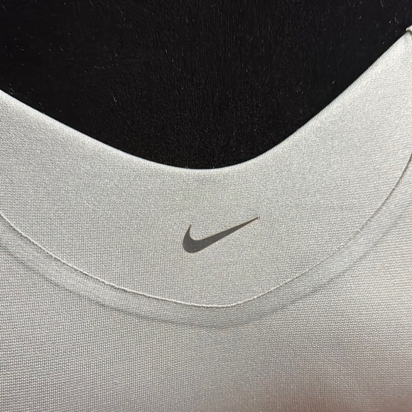 Nike Alpha Gray Sports Bra - Picture 7 of 8